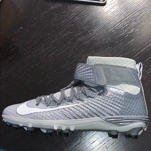 Nike “Lunar Beast” Cleats